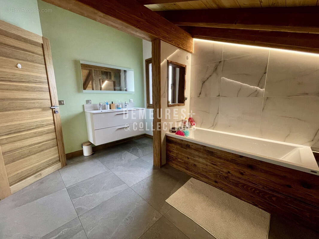 Maison à MACOT-LA-PLAGNE
