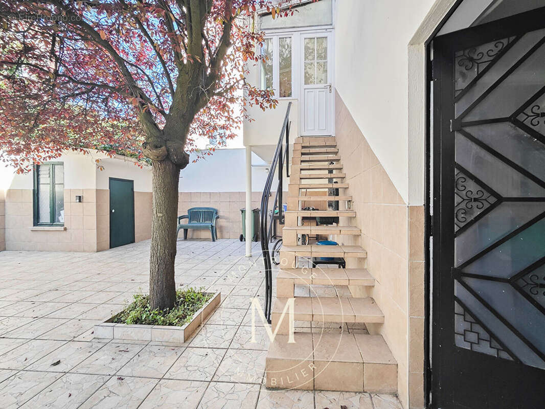 Maison à BAGNEUX