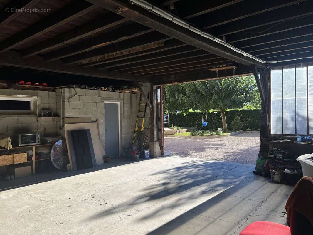 Maison à SAINT-VERAND