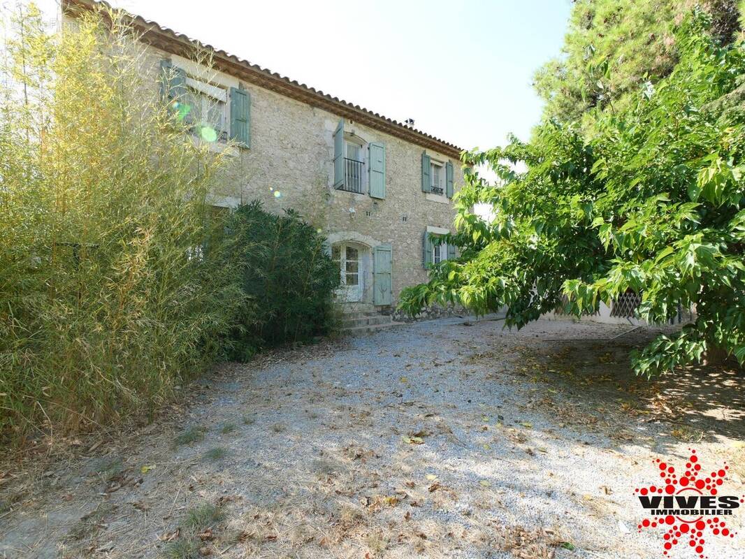 Maison à CRUZY