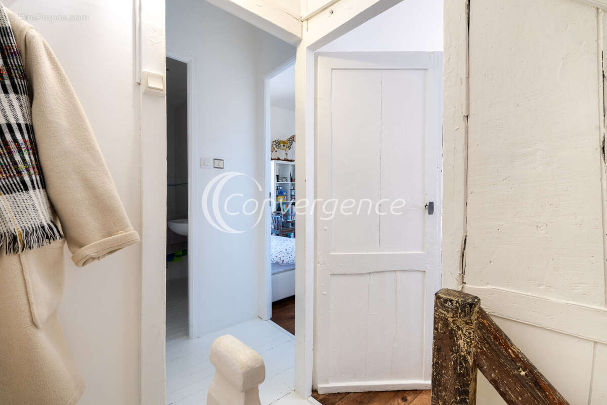 Maison à SAINT-GERMAIN-LES-BELLES