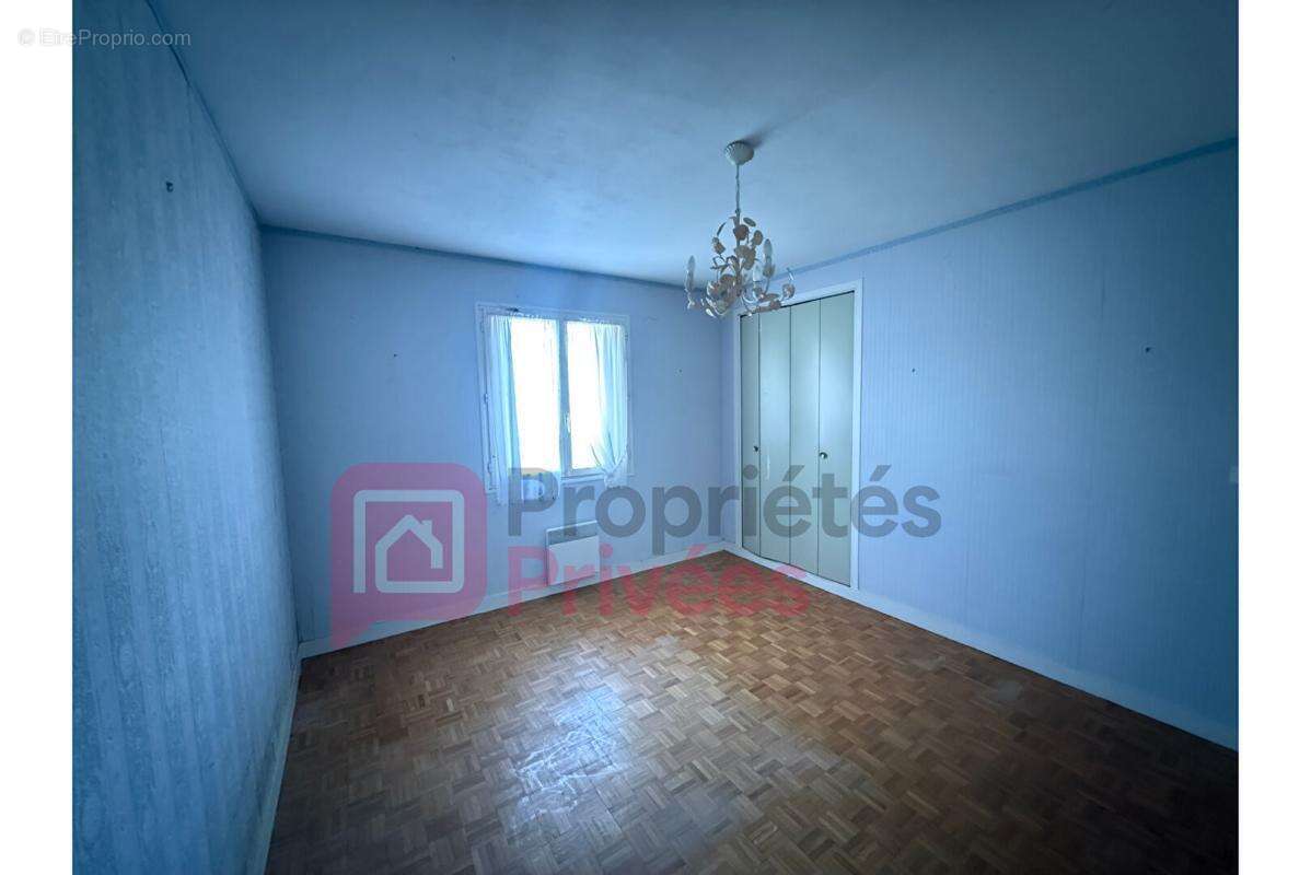 Maison à COSNE-COURS-SUR-LOIRE