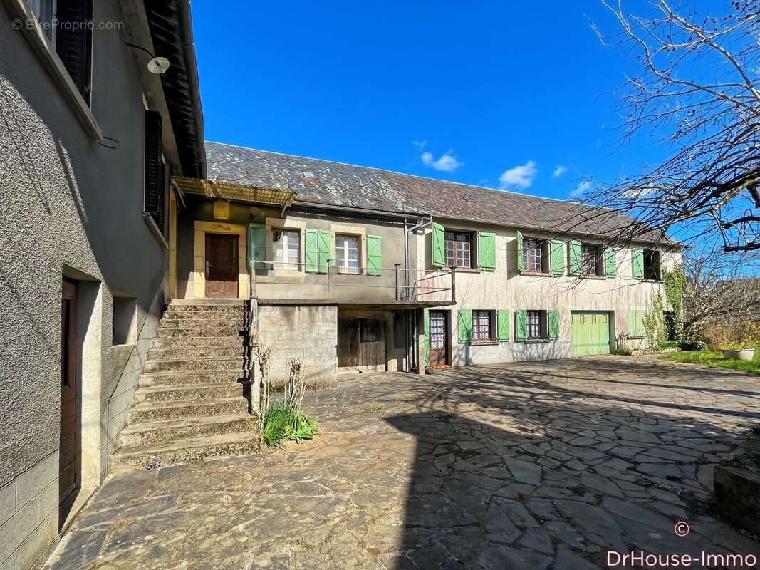 Maison 110 m² à Brivezac  - photo 24