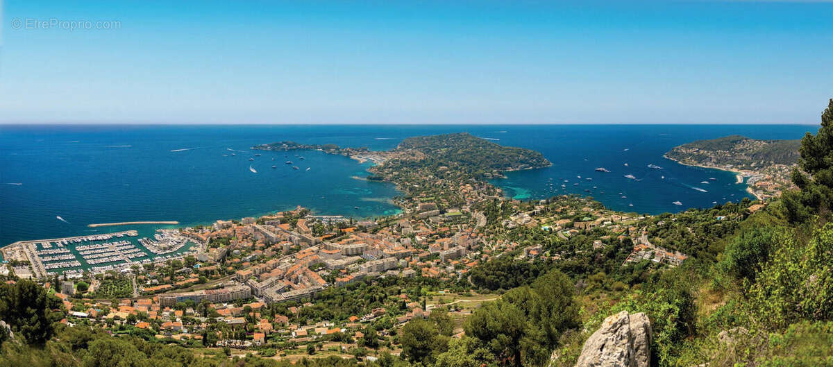 Appartement à BEAULIEU-SUR-MER