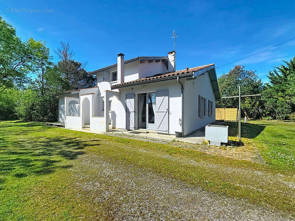 Maison à MERIGNAC
