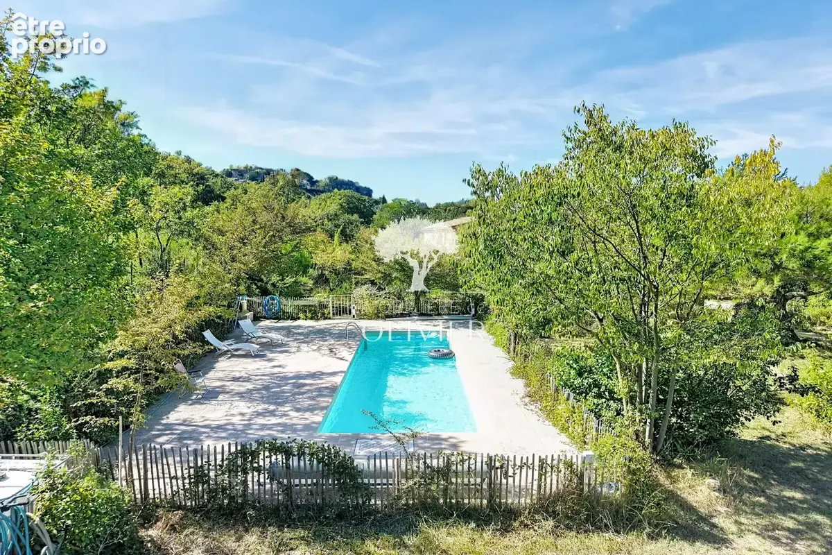 Maison 7 pièces 201 m² à vendre à Saignon (84400) - photo 4