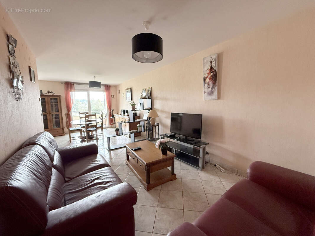 Appartement à GUENANGE