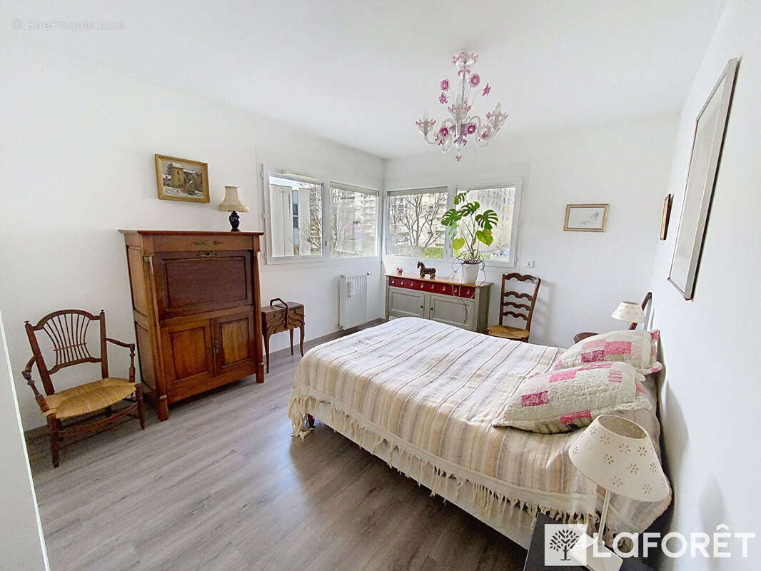 Appartement à FONTAINES-SUR-SAONE