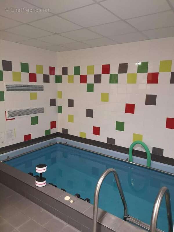 Appartement 359 m² à Orbec  - photo 5