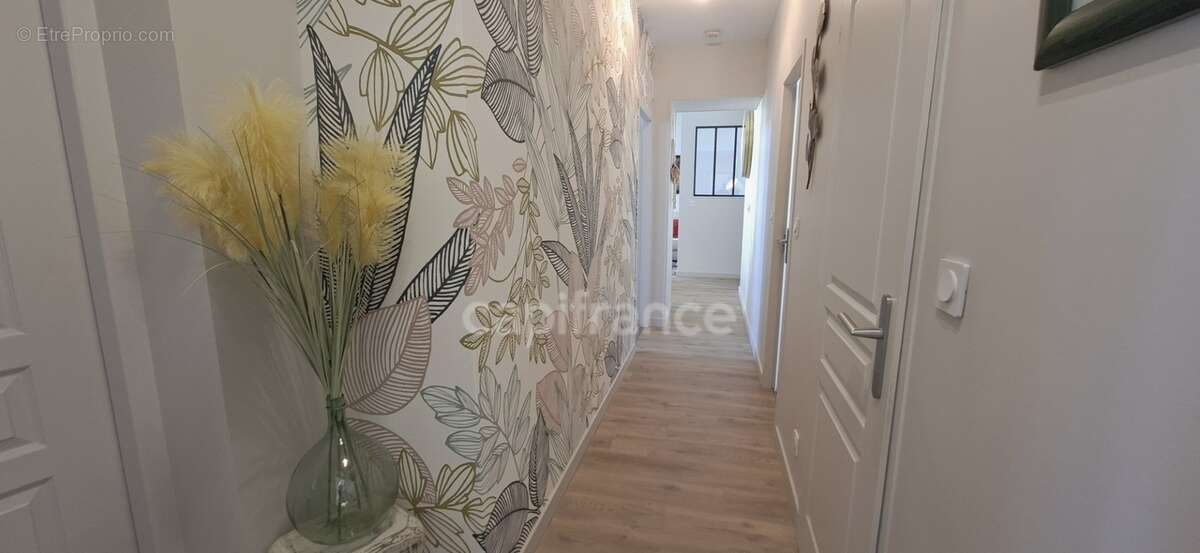 Appartement de caractère – Centre-ville d'Aix-les-Bains - photo 12