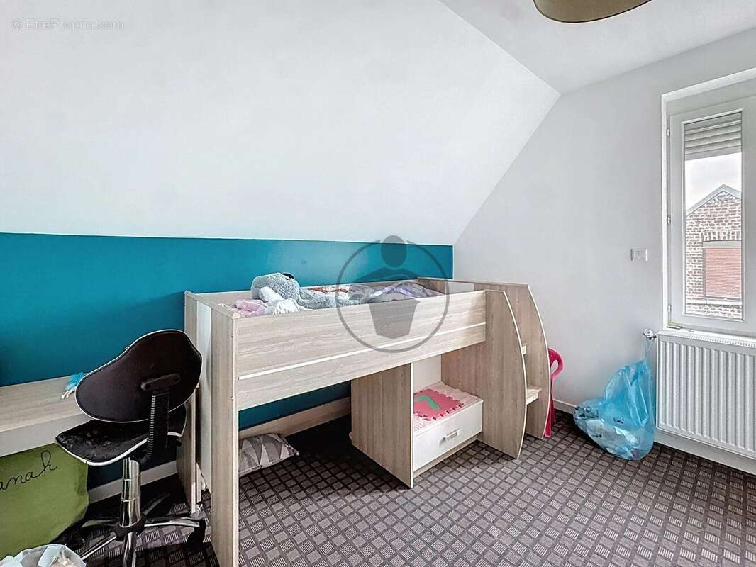 Maison à SAINT-QUENTIN