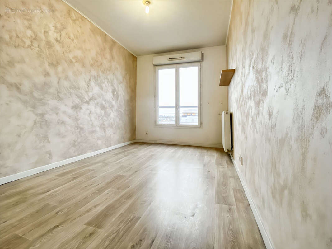 Appartement à ROSNY-SOUS-BOIS