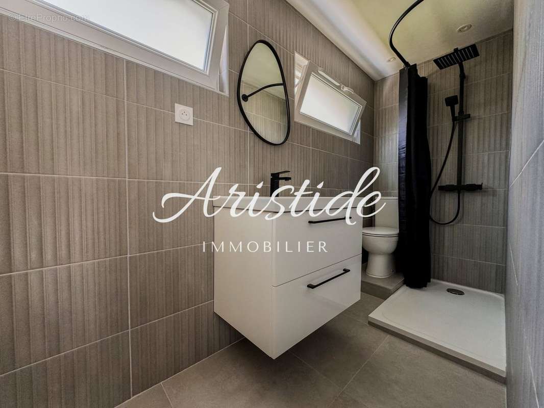 Séjour donnant sur chambre  - Appartement à ORLEANS