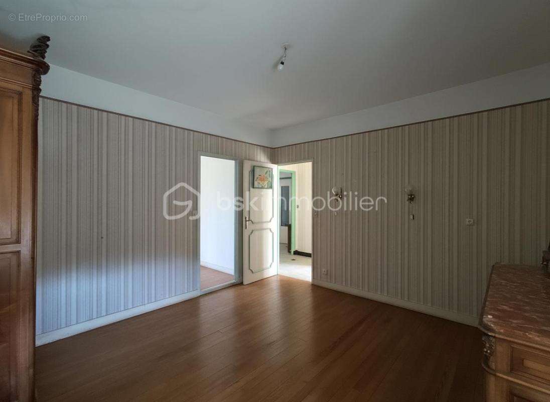 Grande maison avec appartement - photo 7