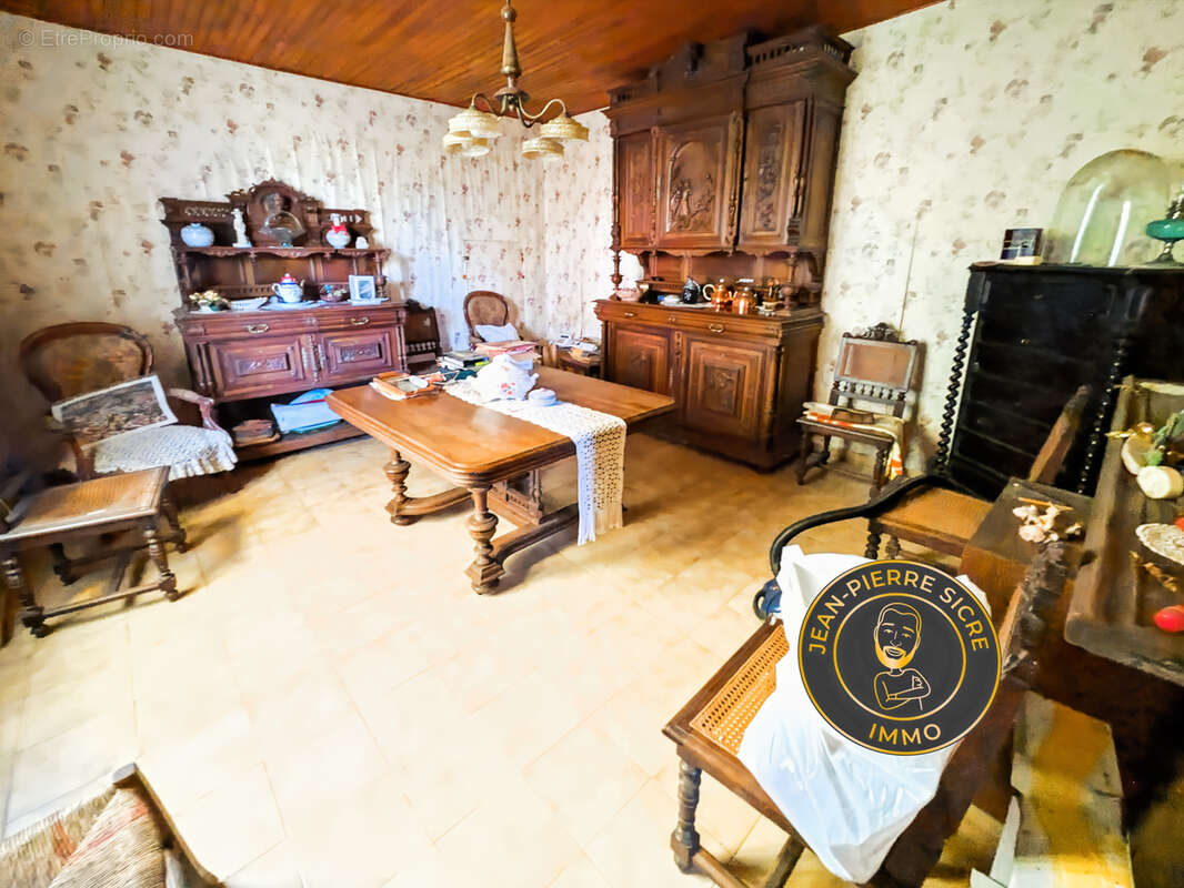 Maison à LABARTHE-SUR-LEZE
