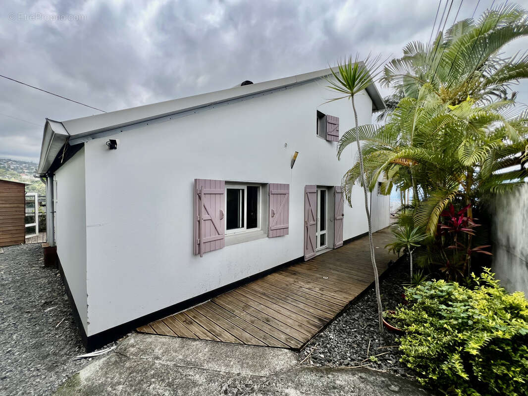 Maison à ENTRE-DEUX