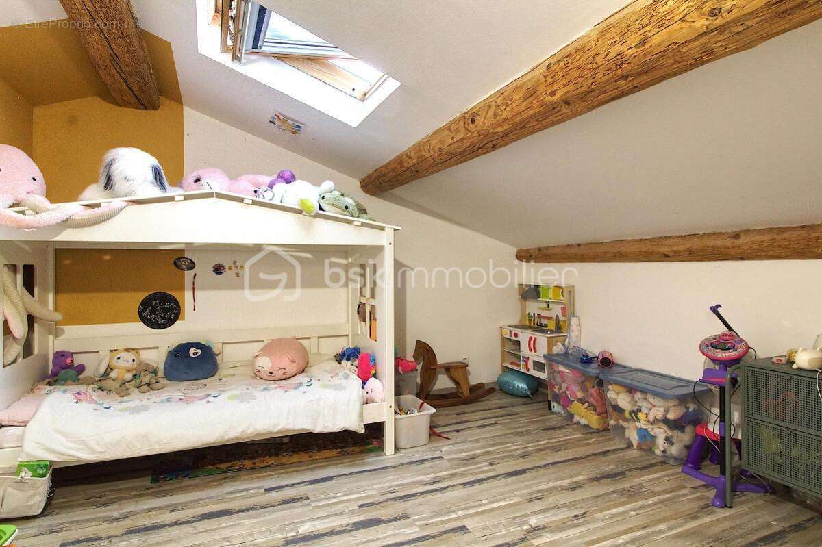 Appartement à LUNEL