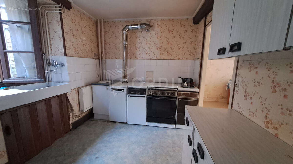 Maison Cruzy Le Chatel 3 pièce(s) - photo 4