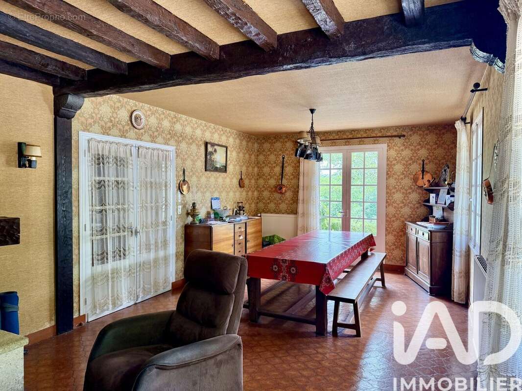 Maison 135 m² à Saint-Andre-D'allas  - photo 7