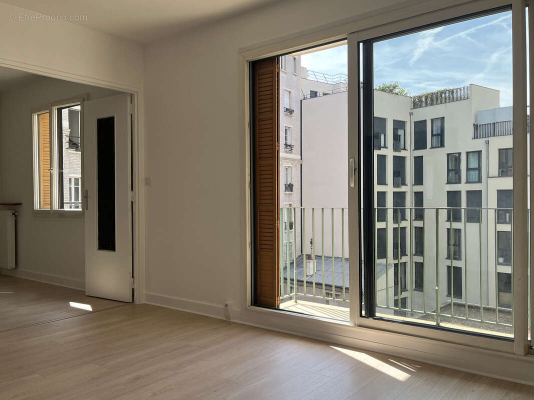 Appartement à PARIS-12E
