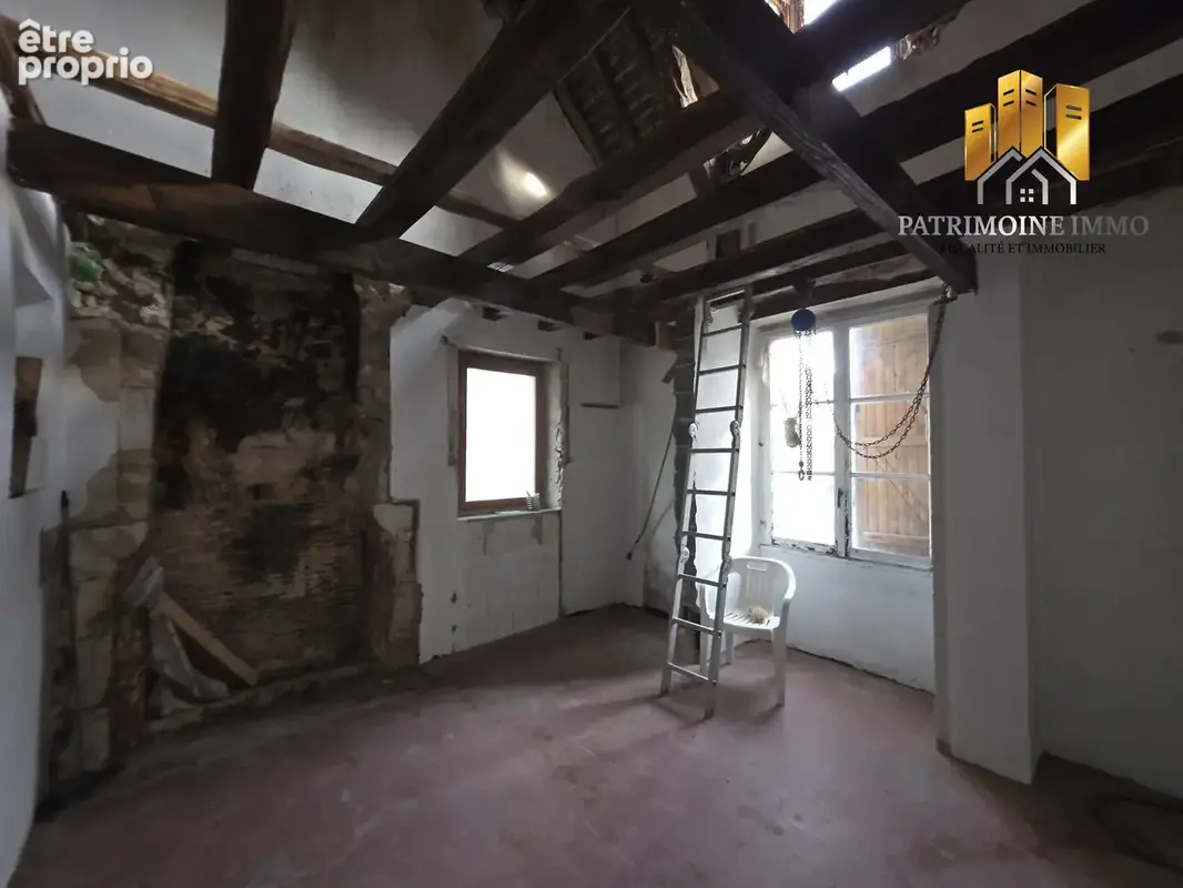 Maison 4 pièces 111 m² à vendre à Chenu (72500) - photo 3