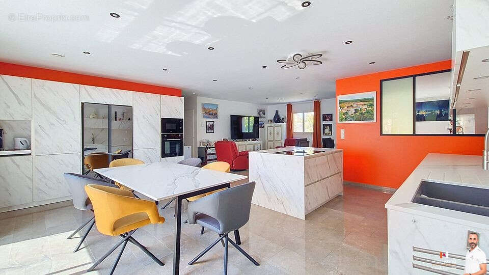 Moulézan - Coeur de Village - Villa Récente de Plain-Pied - 110 m2 - photo 3