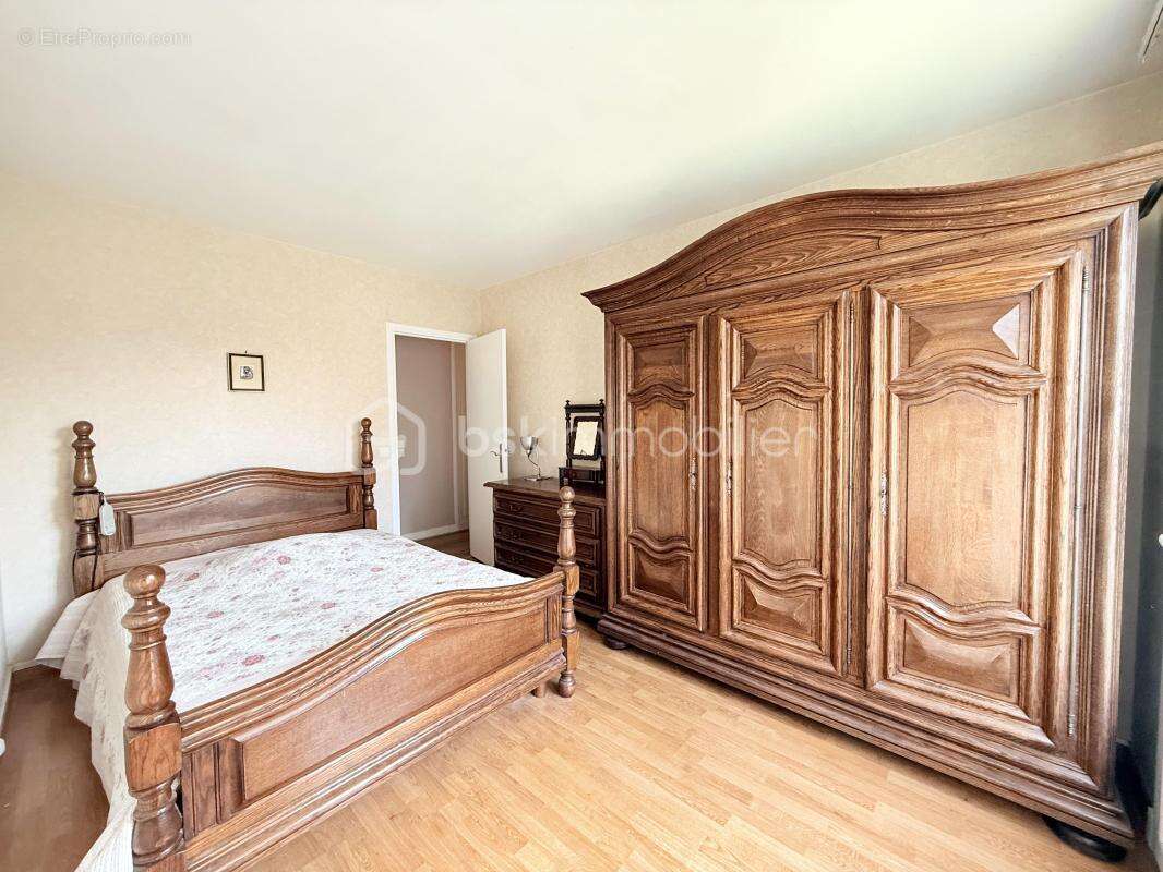 Appartement à NEUILLY-PLAISANCE