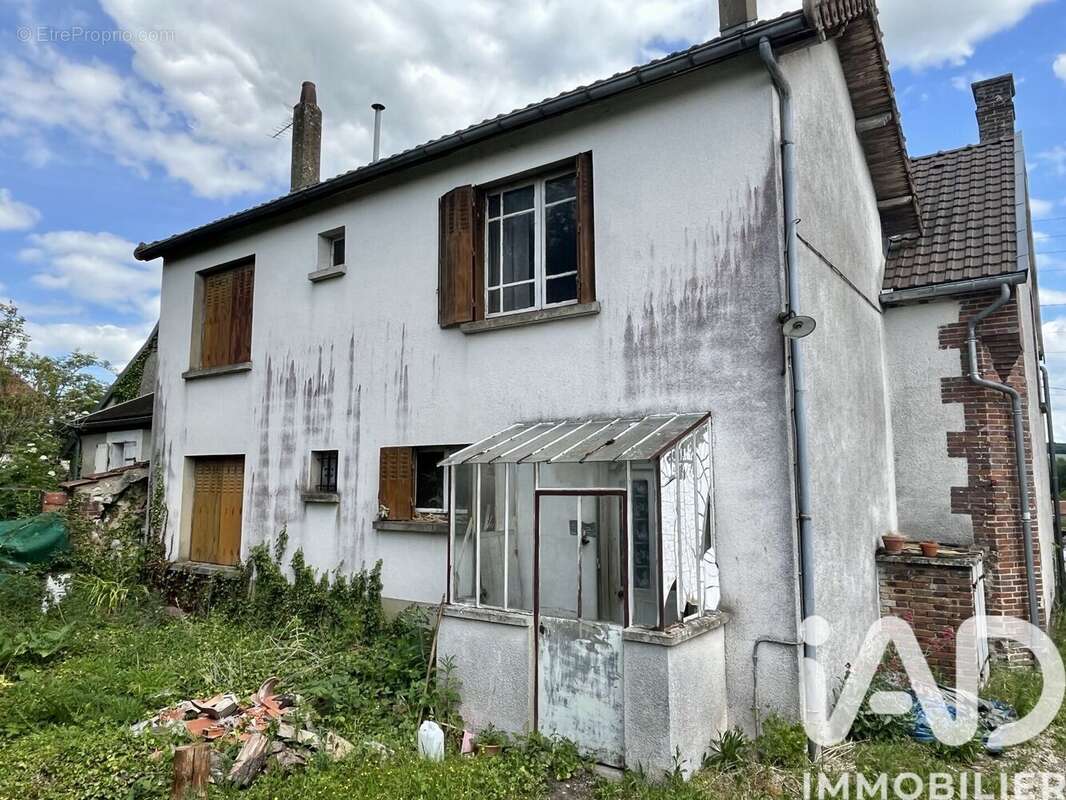 Maison 112 m² à Neuville-Sur-Vannes  - photo 2