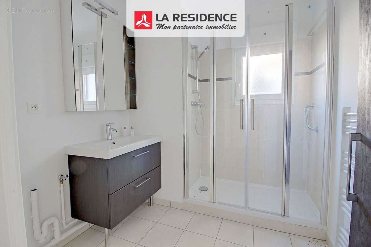 Appartement à MONT-SAINT-AIGNAN