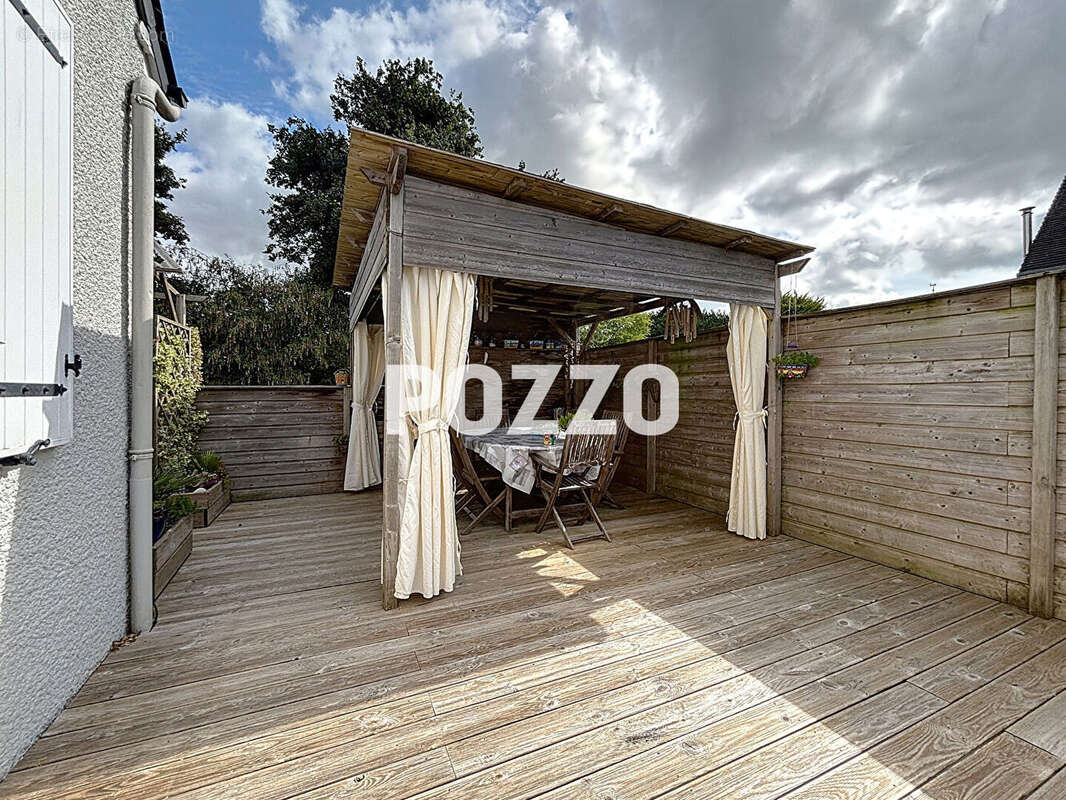 Maison à BRICQUEVILLE-LA-BLOUETTE