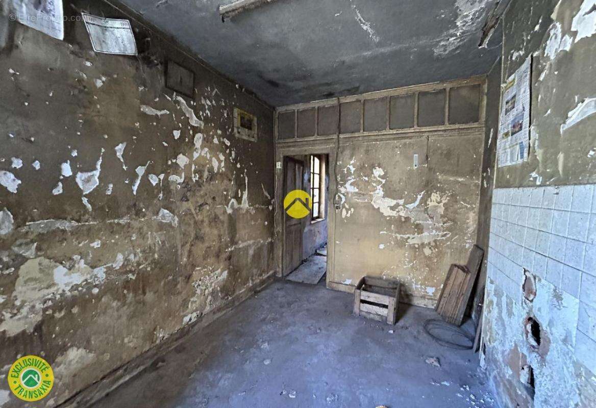 Maison à COMMENTRY