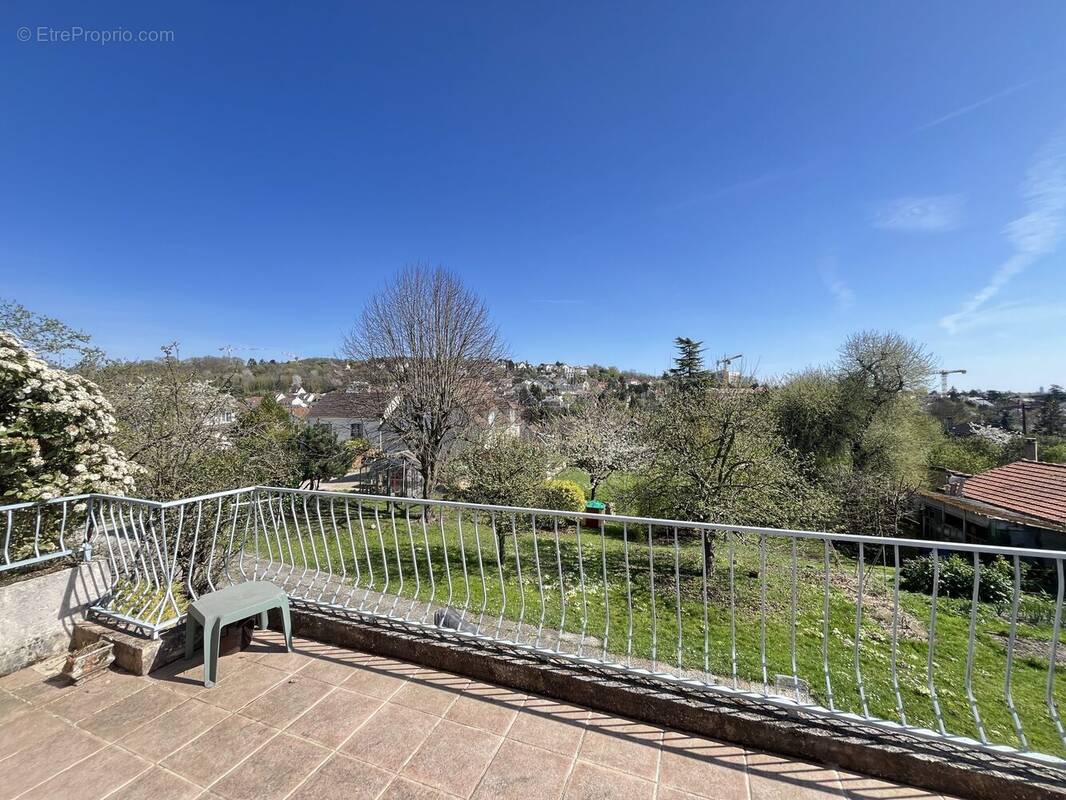 Maison à LA FRETTE-SUR-SEINE