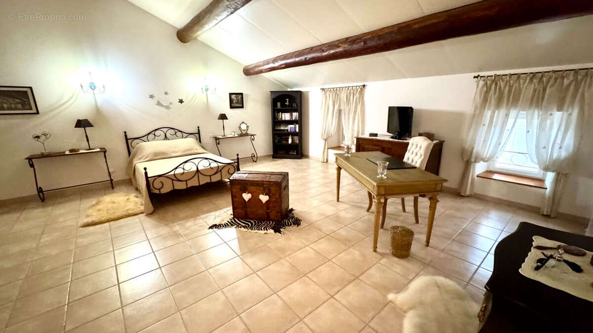 Maison à ALTHEN-DES-PALUDS