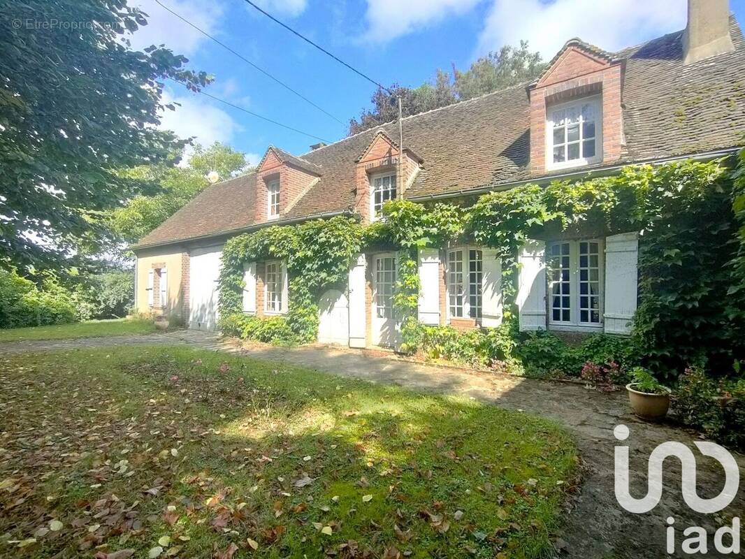 Photo 1 - Maison à LAILLY