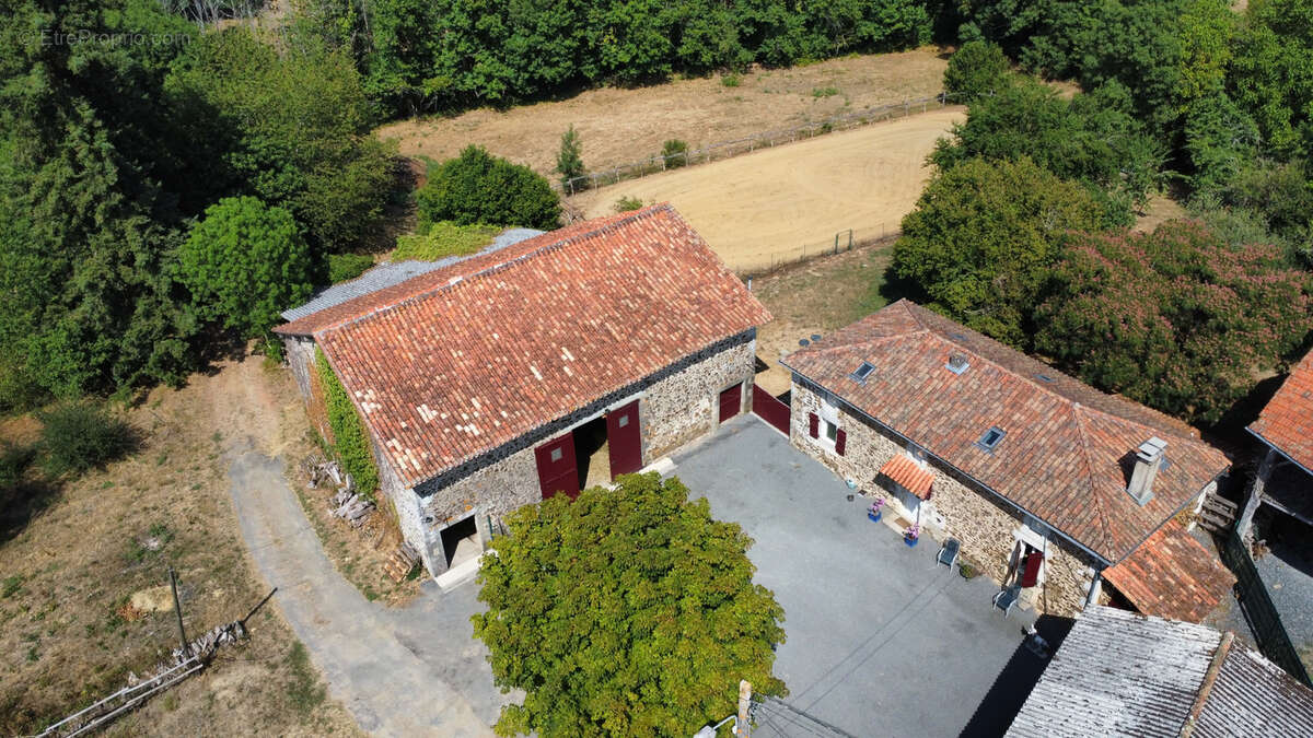 Maison à VERNEUIL