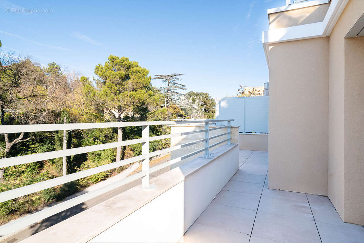 Appartement à AIX-EN-PROVENCE