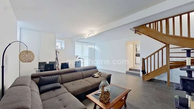 Appartement à TREVOUX