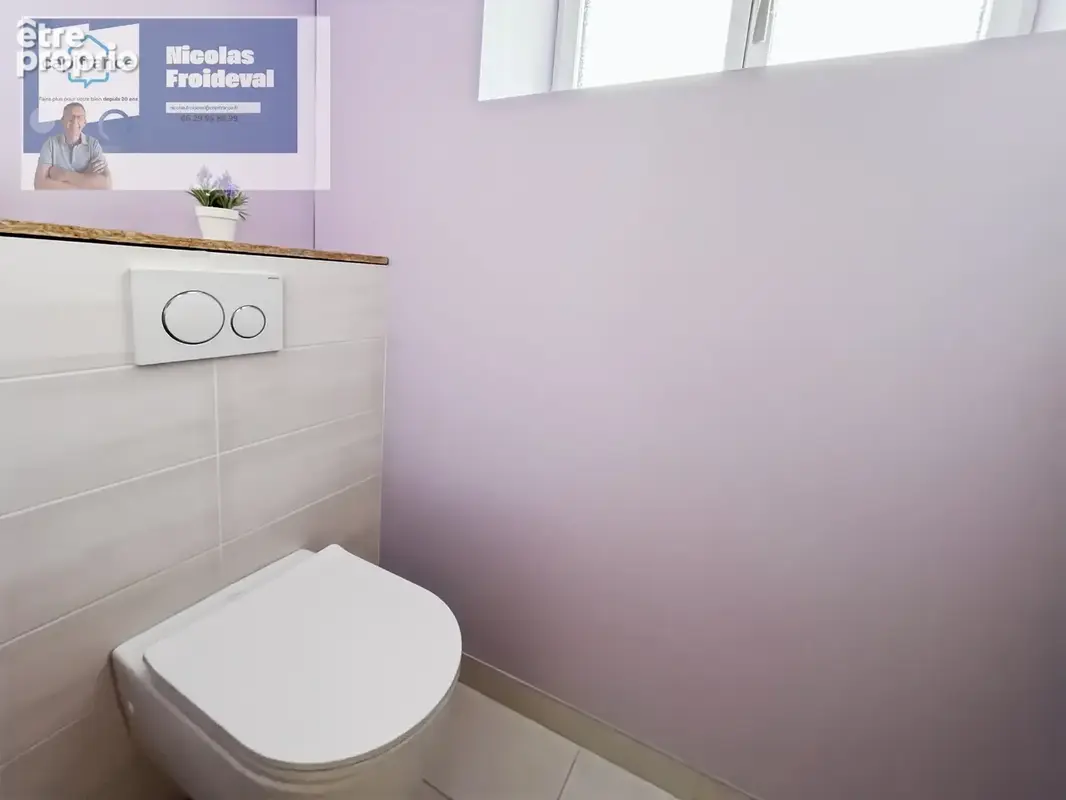 Élégante Longère Bressane Entièrement Rénovée avec Matériaux de Qualité - photo 36