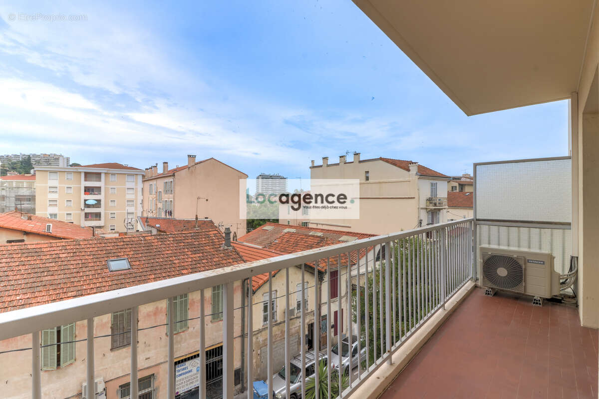Appartement 2 pièces avec balcon et cave, investissement locatif - photo 3