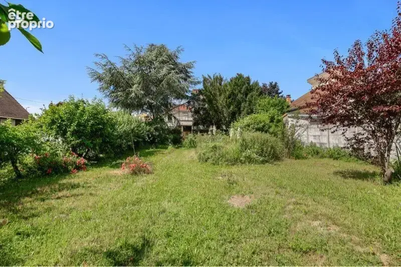 Terrain 297 m² à Montigny-Les-Cormeilles  - photo 2