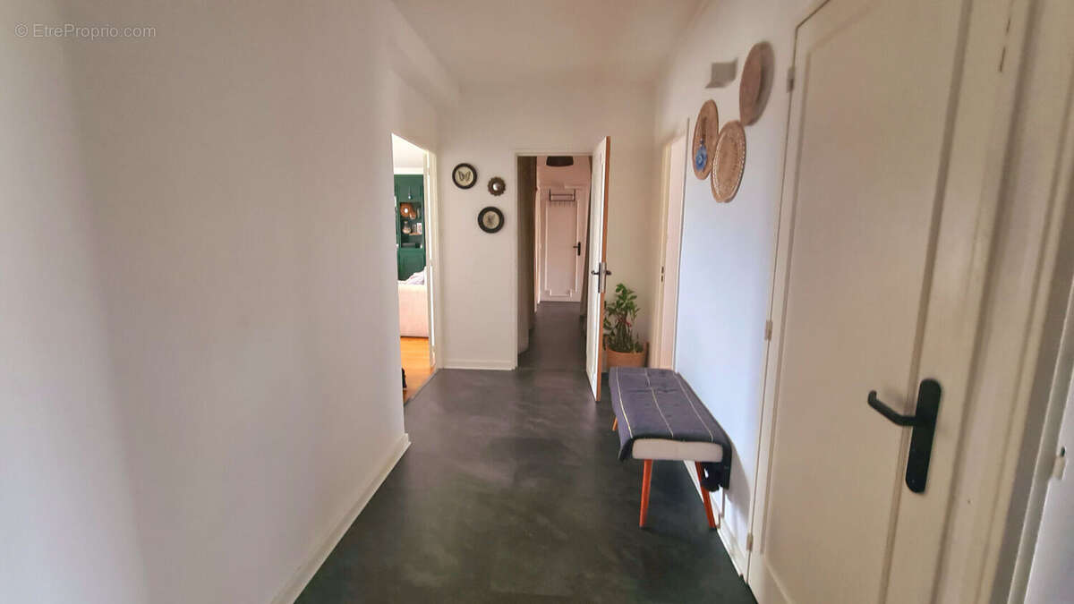 Appartement à SAINT-ETIENNE