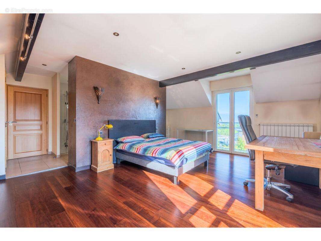 Maison 213 m² à Bossey  - photo 13