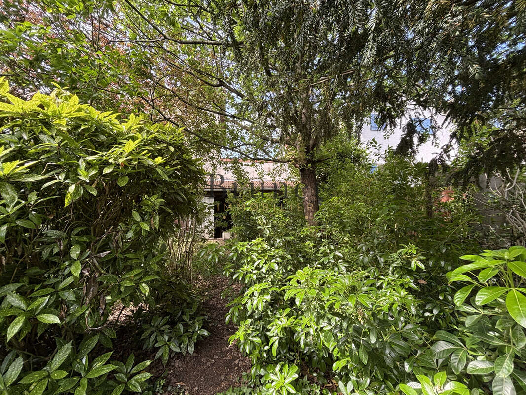 Maison à SAINT-MAUR-DES-FOSSES