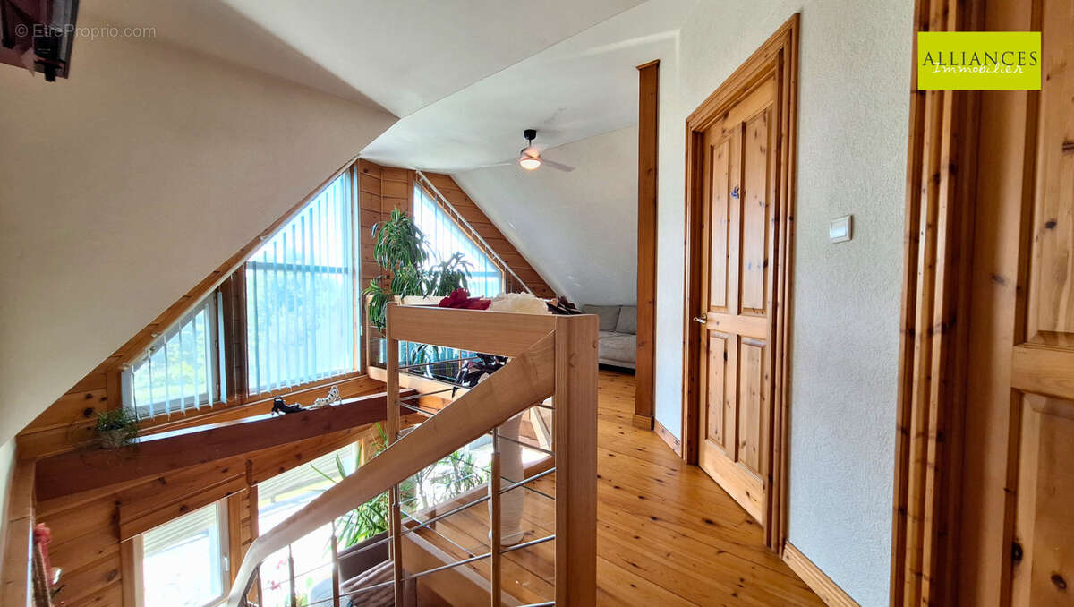 Proche suisse maison canadienne - photo 23