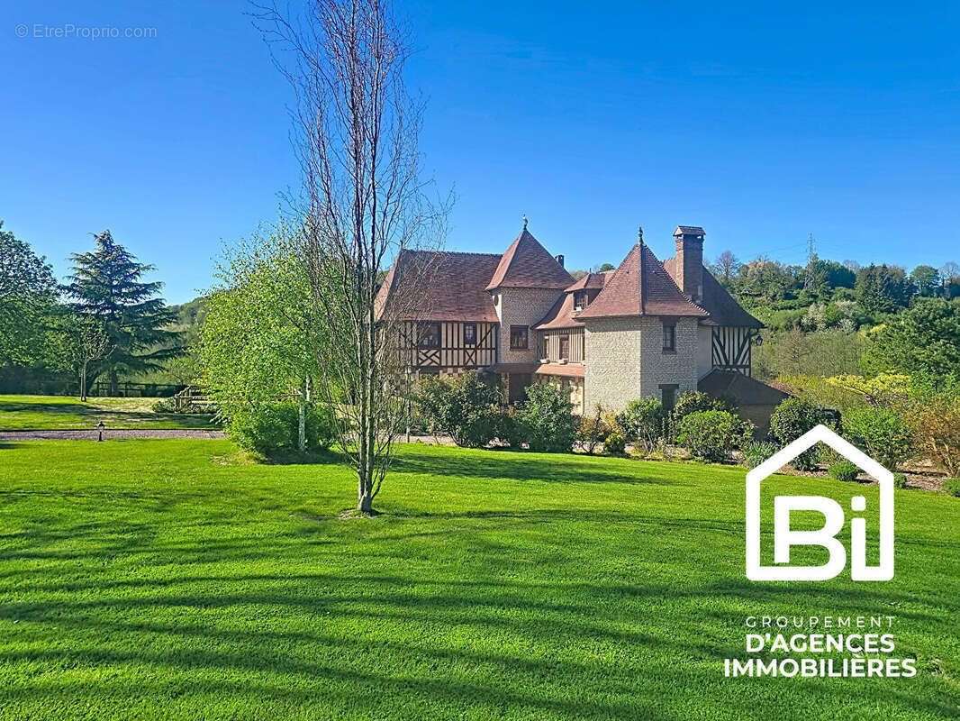 Maison à PONT-L'EVEQUE