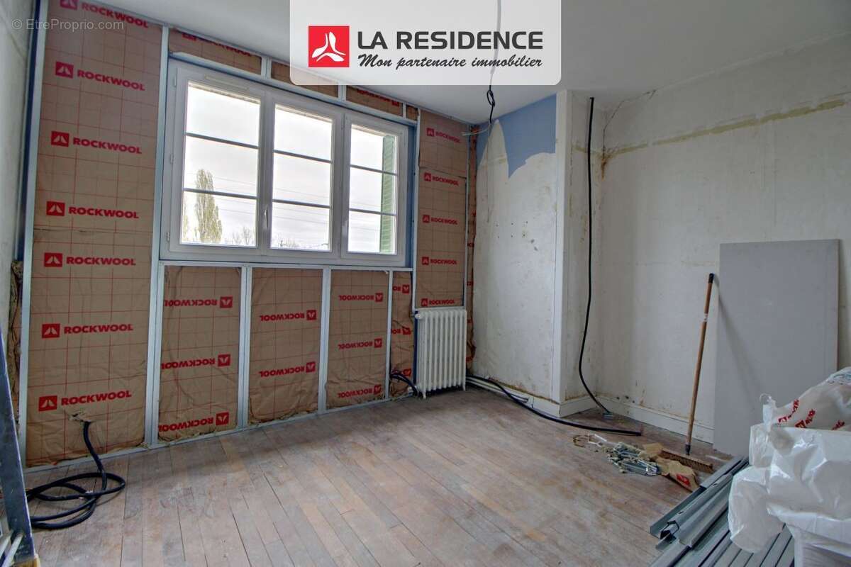 Maison 106 m² à Aubevoye  - photo 8