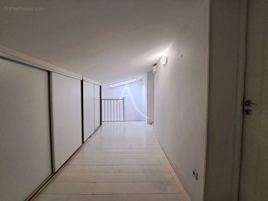 Maison à VILLENEUVE-DE-MARSAN