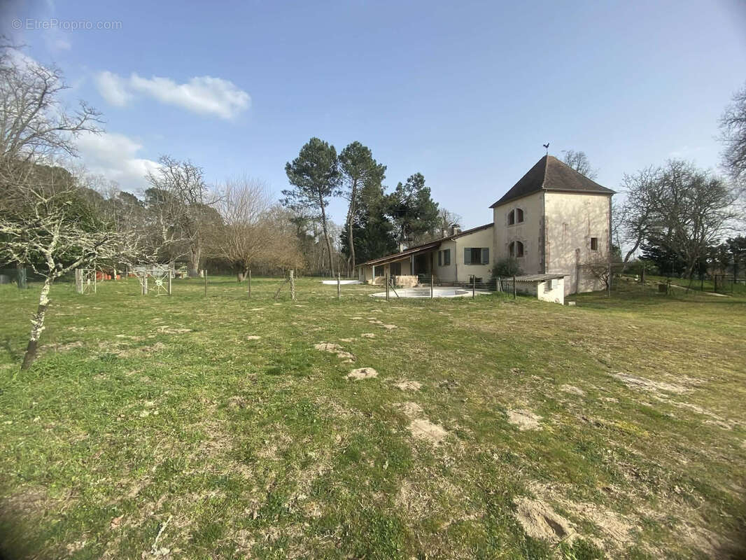 Maison à NERAC