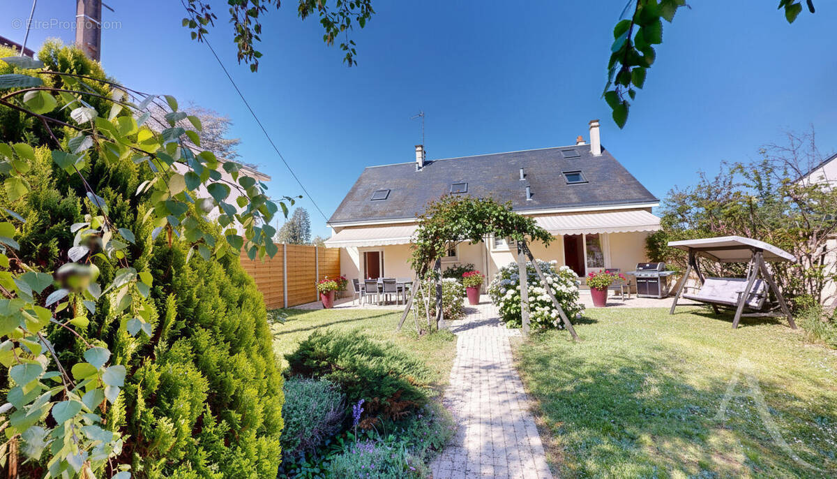 Maison à CHATEAUROUX