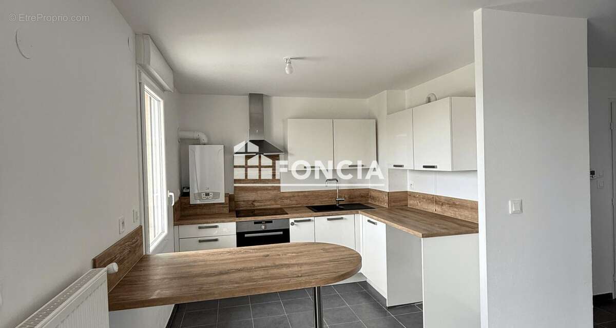 Superbe trois pièces avec terrasse, garage et stationnement à Amnéville - photo 8